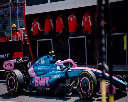 Franco Colapinto durante la clasificación Sprint del Gran Premio de China de Fórmula 1