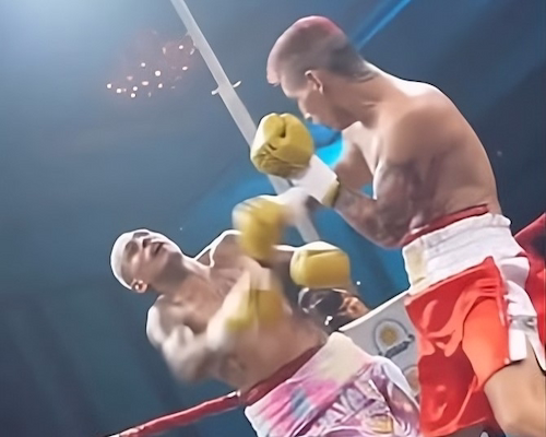 Baltazar Noria conecta el golpe decisivo que derriba a Yoel Peralta en el primer round de la pelea por el título argentino superwelter